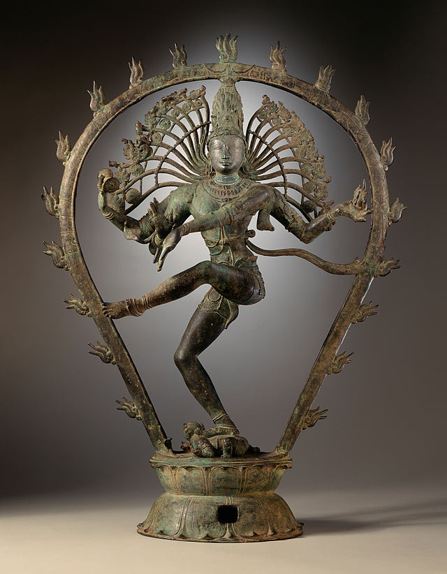 Escultura de Shiva como señor de la danza